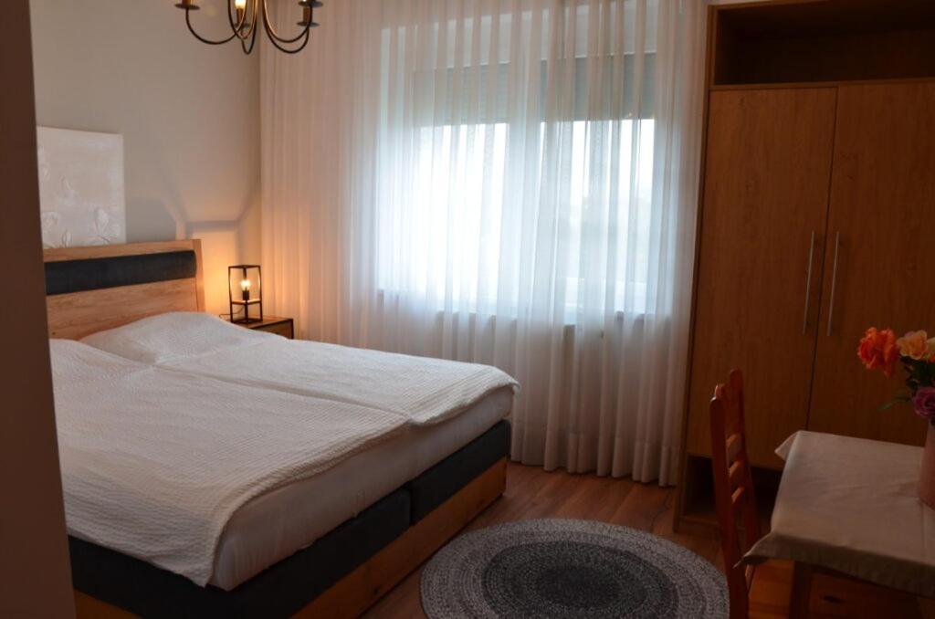 Gaestezimmer Klinger-Tongisch Apetlon Bagian luar foto